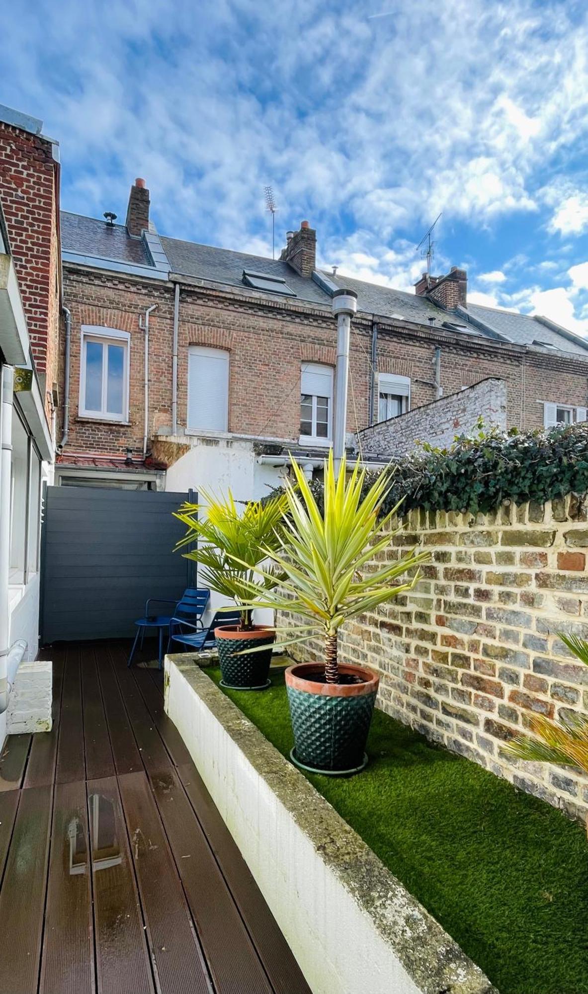 Soleil Levant - T2 Avec Terrasse Proche Gare Amiens Exterior foto